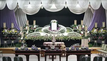 一般葬の祭壇イメージ